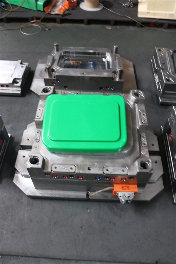 240L outdoor dustbin plastic mould-trash bin mould manufacturer of china