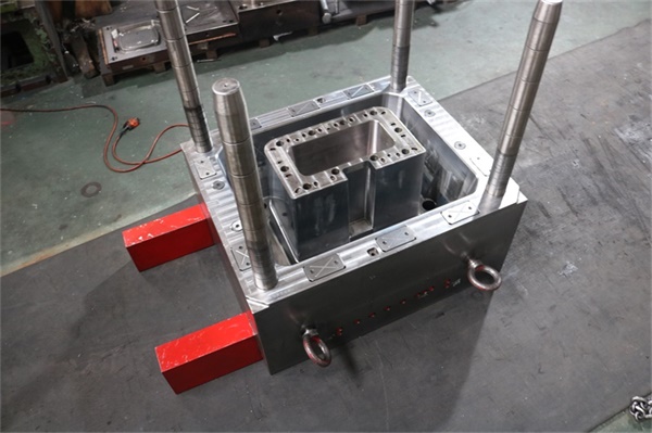 240L outdoor dustbin plastic mould-trash bin mould manufacturer of china